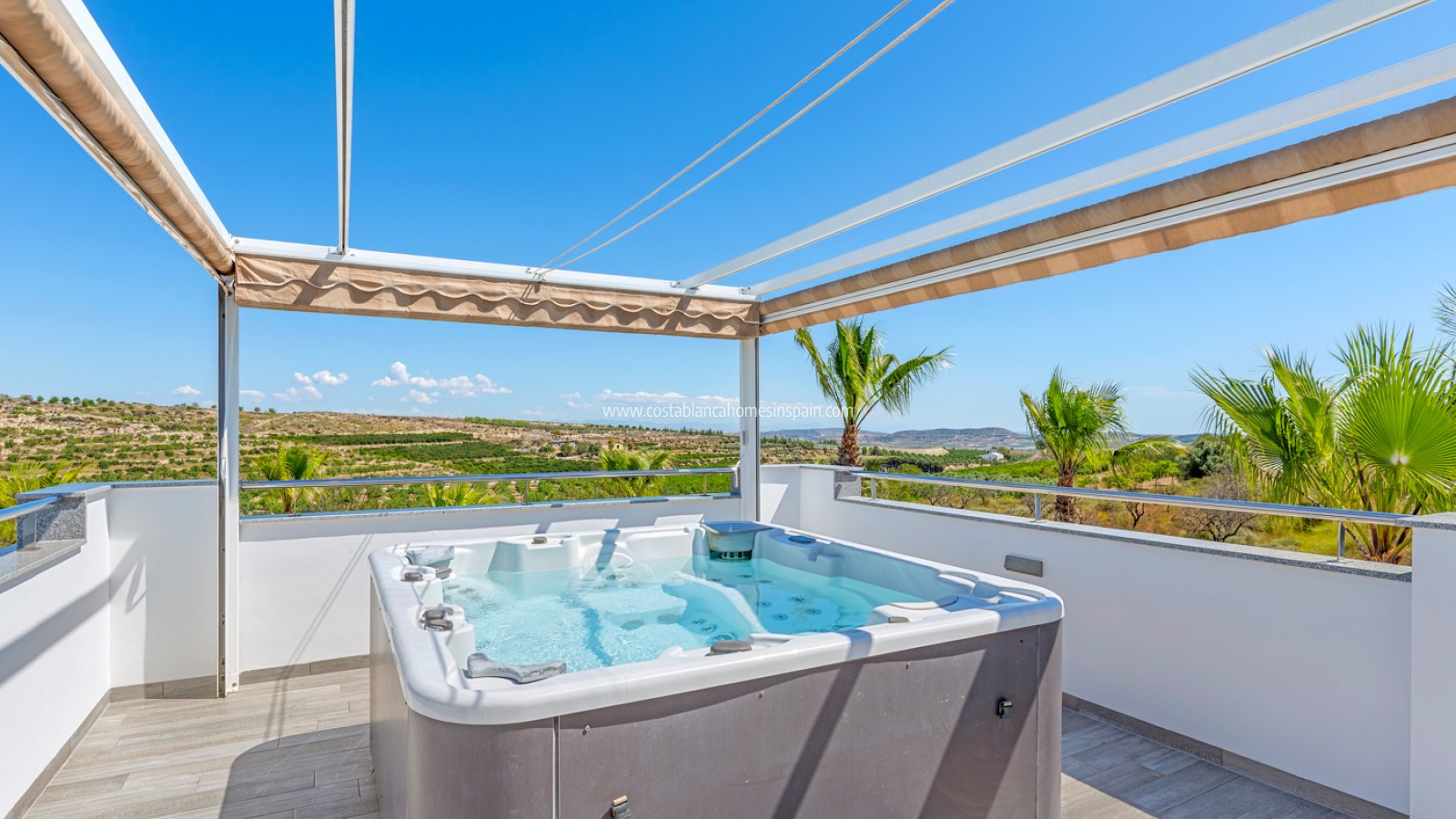 Sale - Detached Villa -  - Torremendo