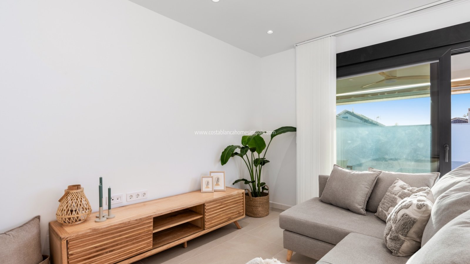 Sale - Detached Villa - Torrevieja - El chaparral