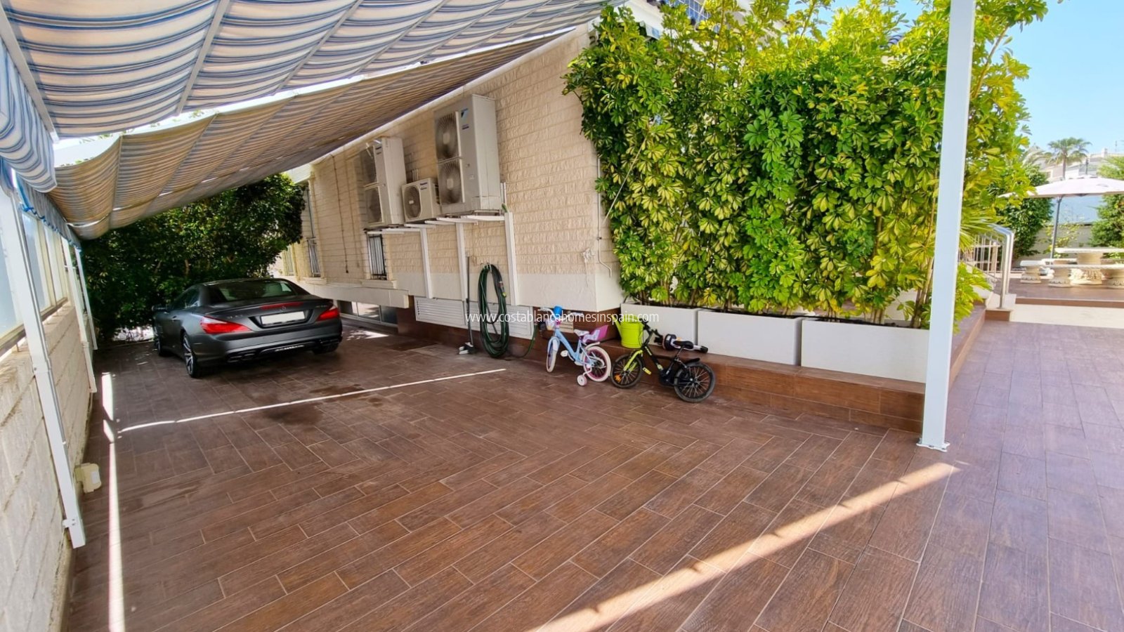 Sale - Detached Villa - Torrevieja - La Mata