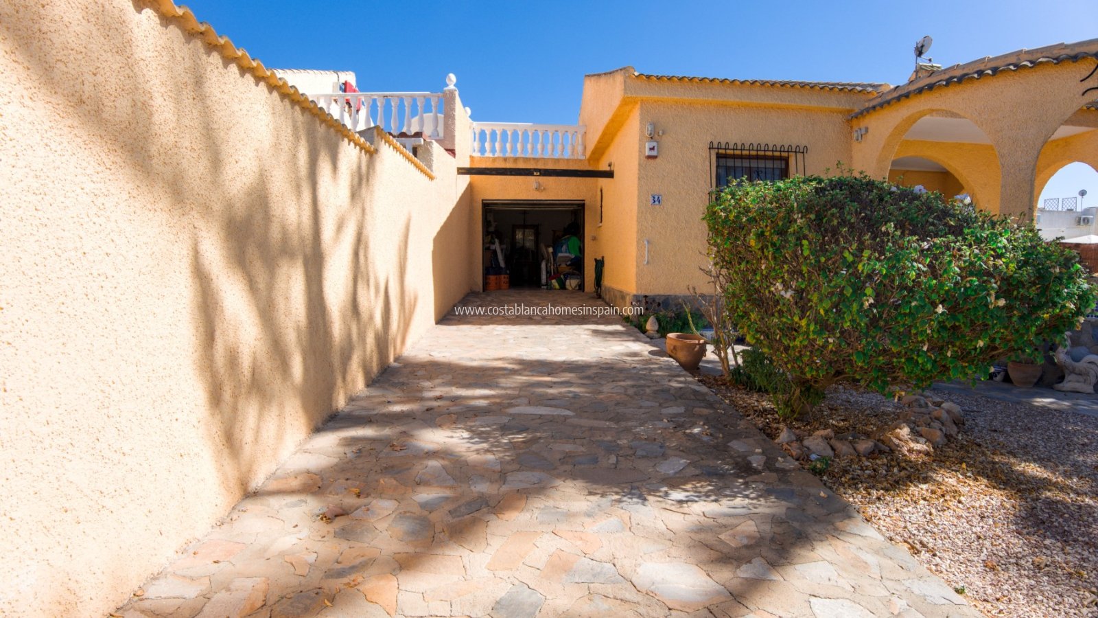 Sale - Detached Villa - Torrevieja - La Siesta