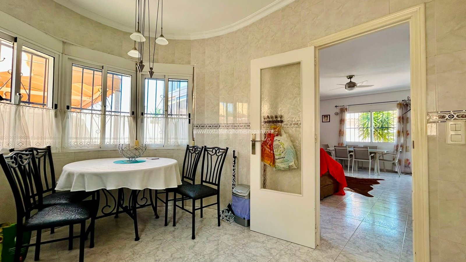 Sale - Detached Villa - Torrevieja - Urbanización San Luis