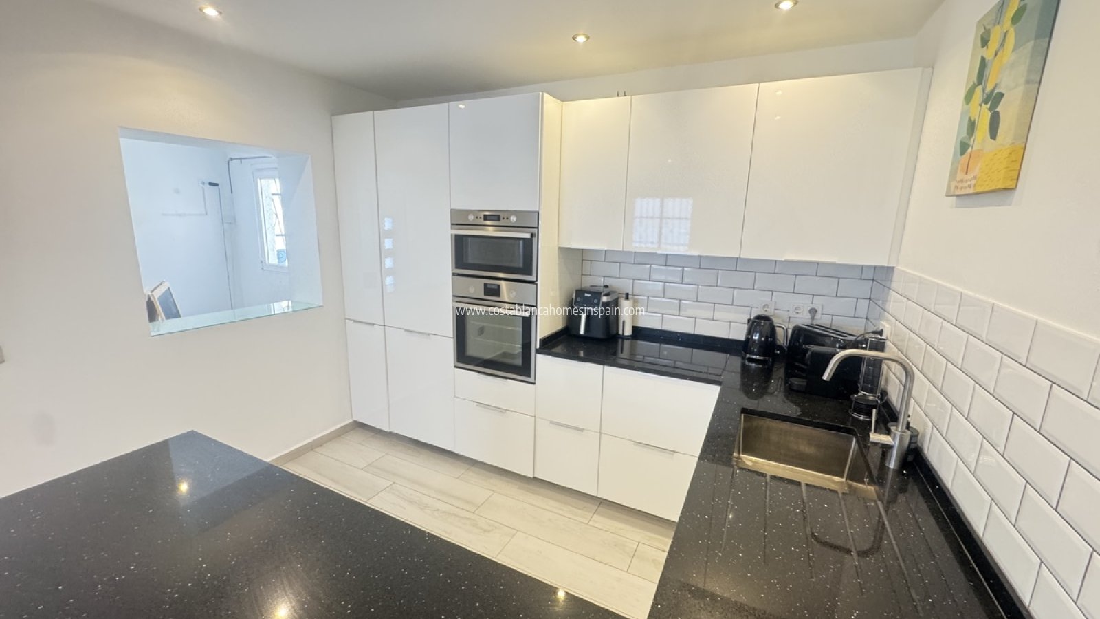 Sale - Detached Villa - Villamartin - Blue Lagoon