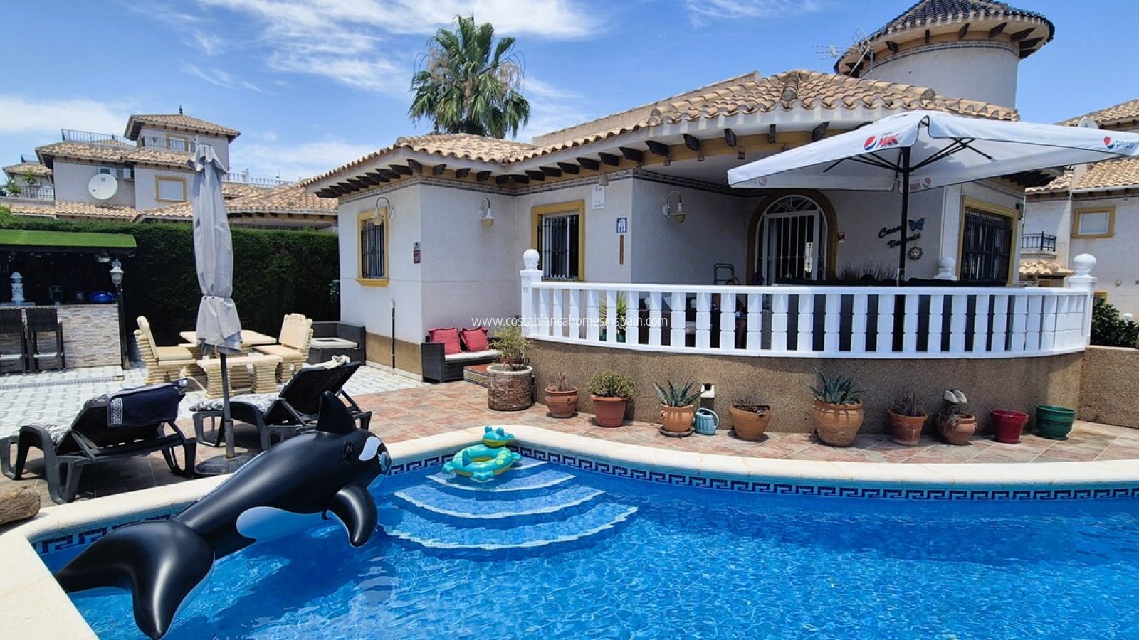Sale - Detached Villa - Villamartin - Costa Blanca
