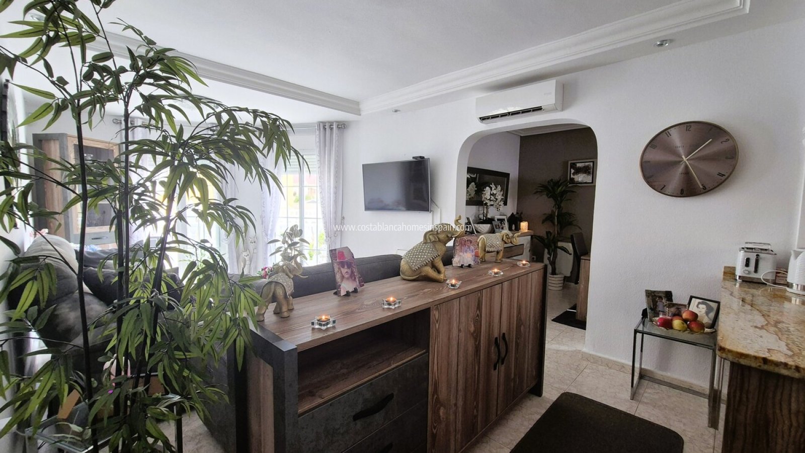 Sale - Detached Villa - Villamartin - Costa Blanca