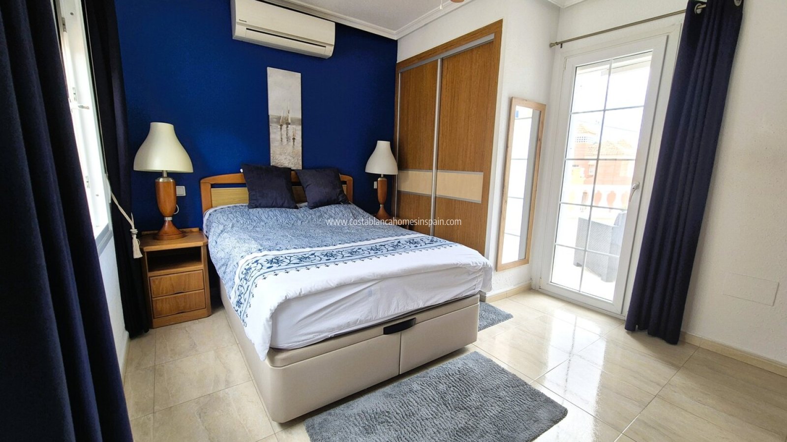 Sale - Detached Villa - Villamartin - Costa Blanca