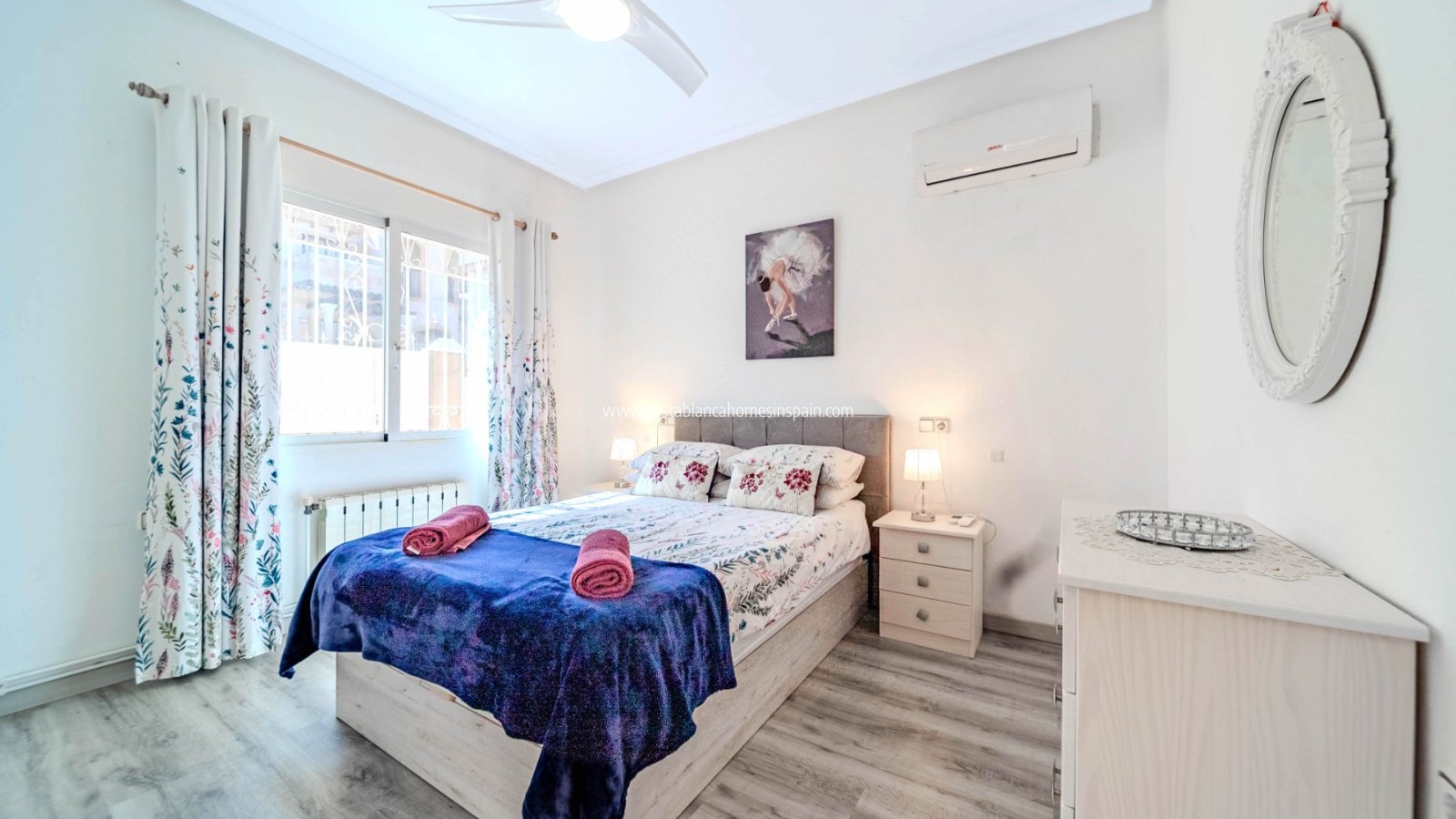 Sale - Detached Villa - Villamartin - Orihuela Costa