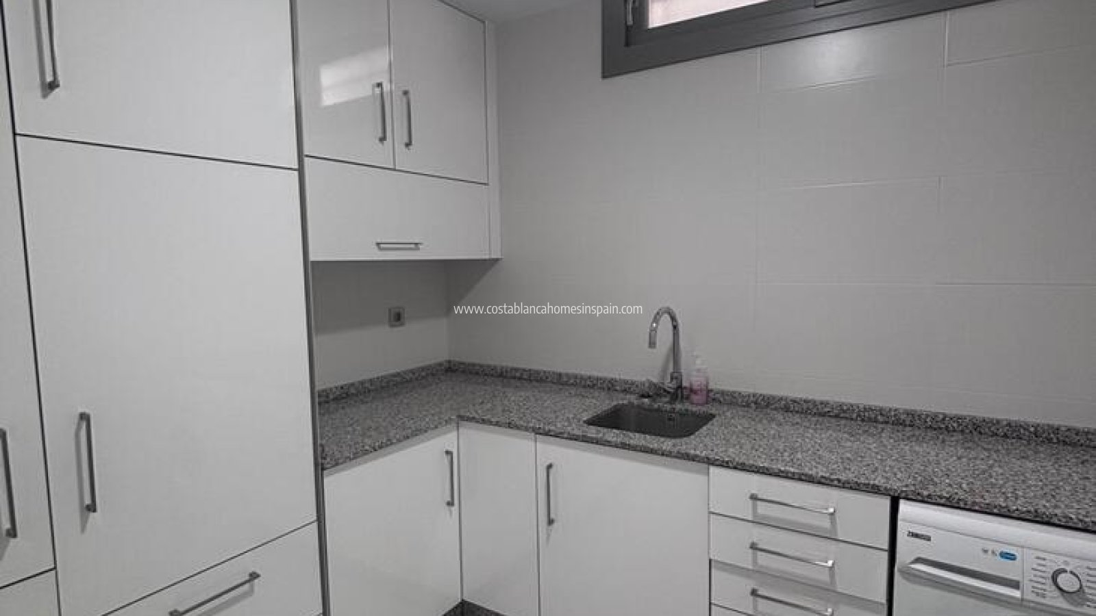Sale - Detached Villa - Villamartin - Pau 8