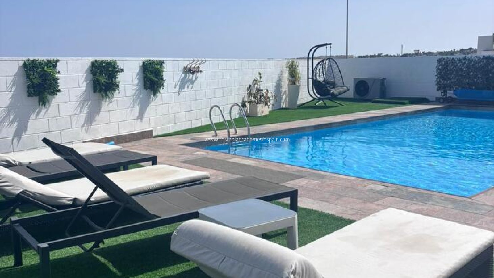 Sale - Detached Villa - Villamartin - Pau 8