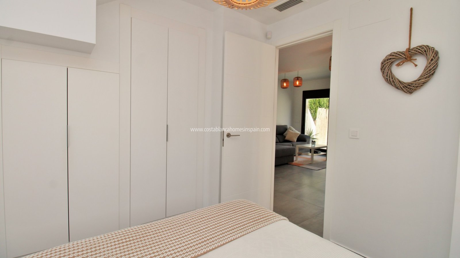 Sale - Detached Villa - Villamartin - Pau 8