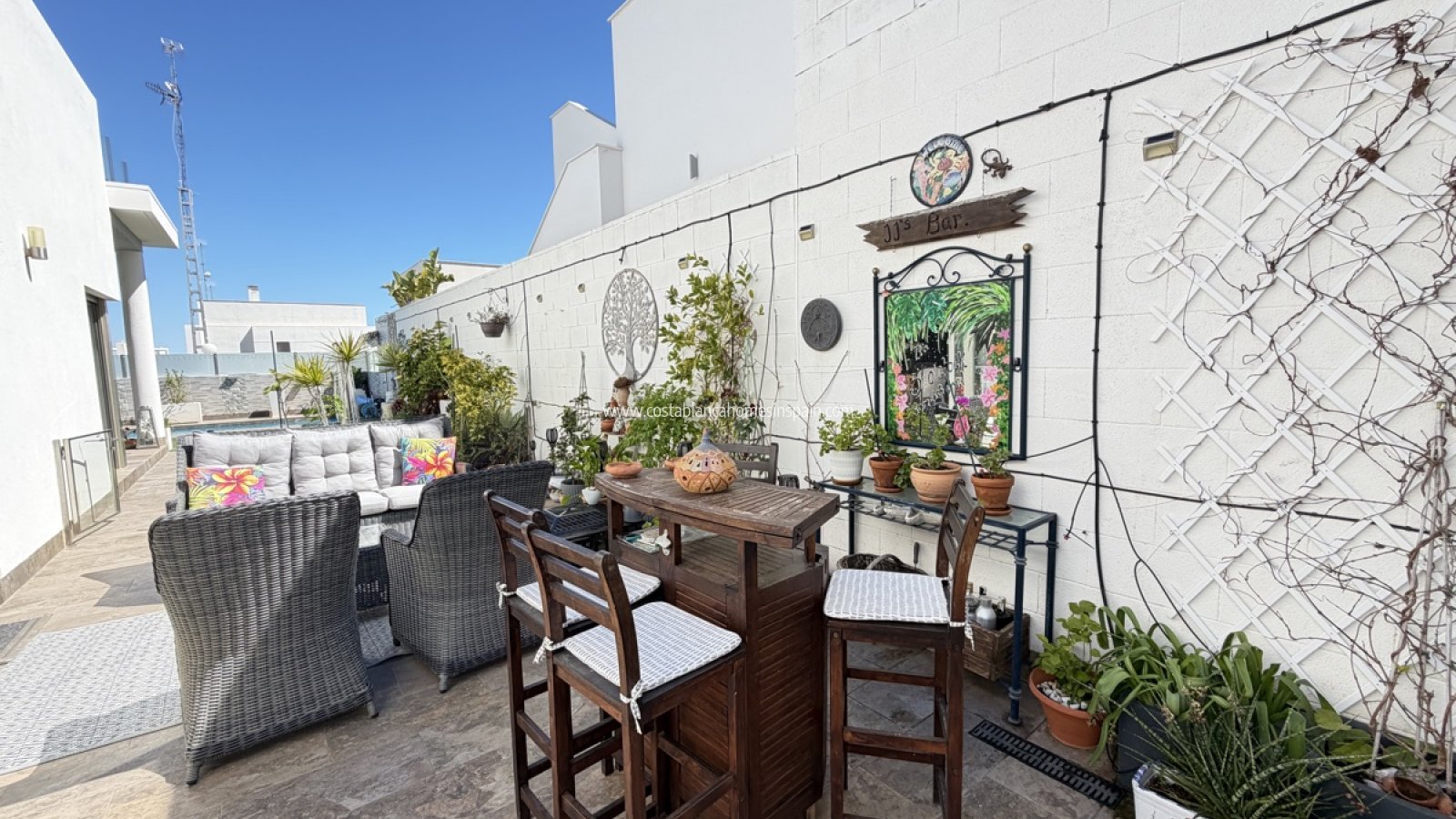 Sale - Detached Villa - Villamartin