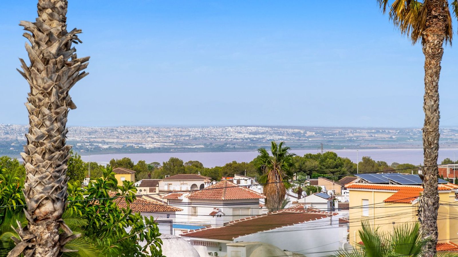 Sale - Detached Villa - Villamartin