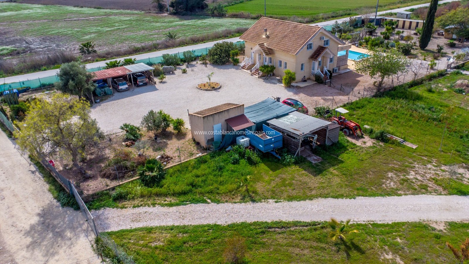 Sale - Finca - Albatera