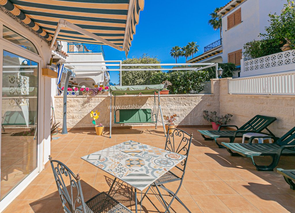 Sale - Semi - Detached Villa - Mil Palmeras - Riomar