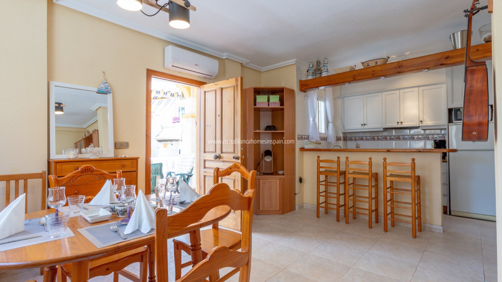 Sale - Semi - Detached Villa - Orihuela - La Zenia