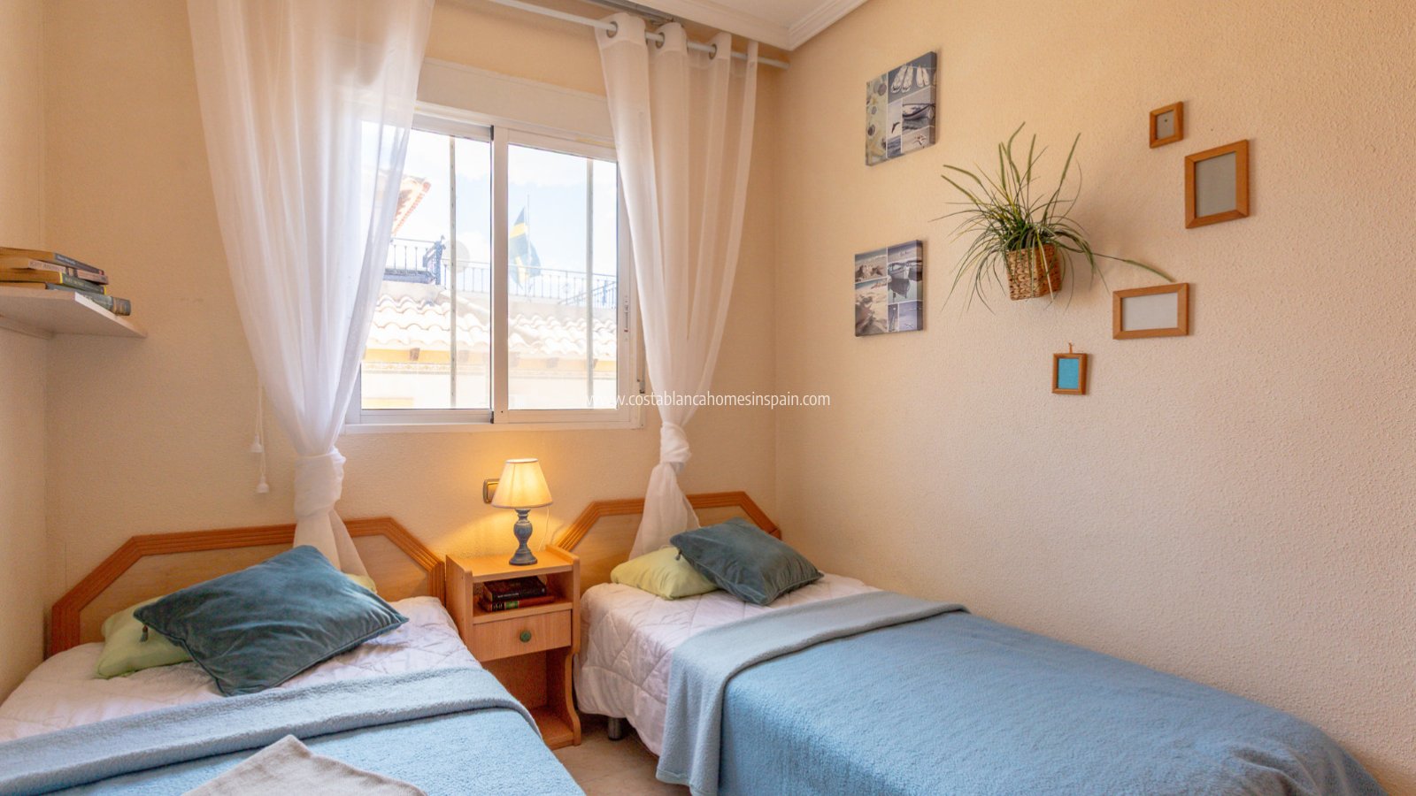 Sale - Semi - Detached Villa - Orihuela - La Zenia