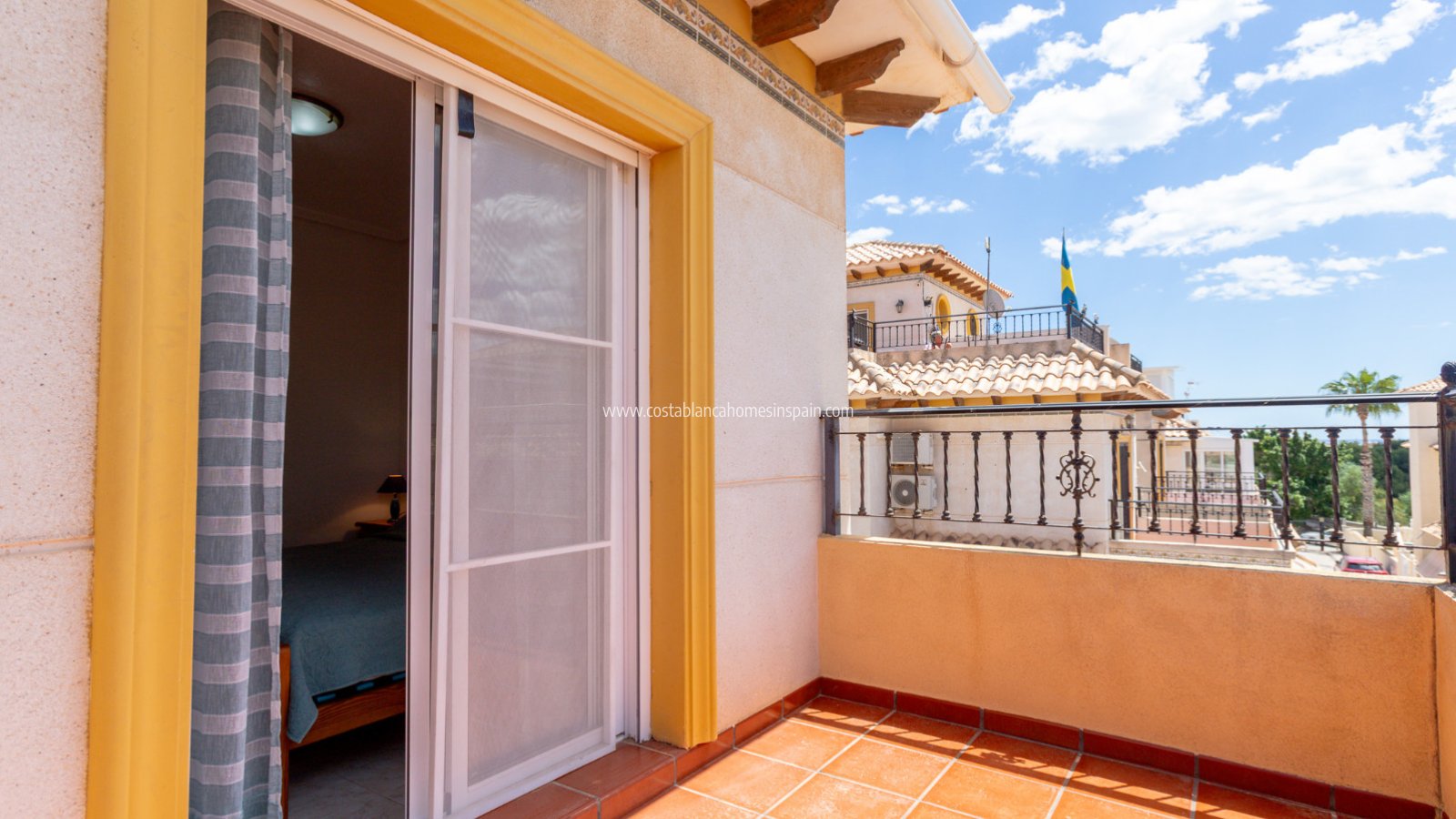 Sale - Semi - Detached Villa - Orihuela - La Zenia