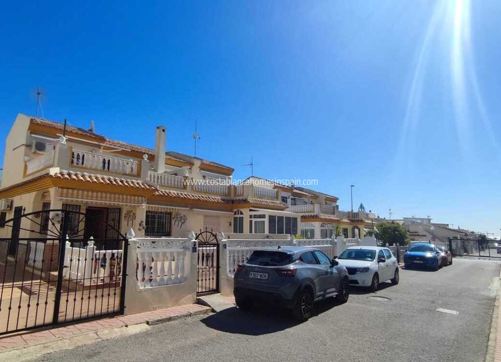 Sale - Semi - Detached Villa - Playa Flamenca - Play Flamenca
