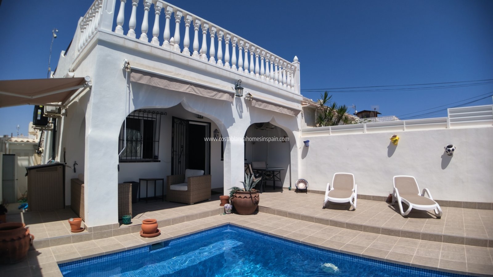 Sale - Semi - Detached Villa - Villamartin - Costa Blanca