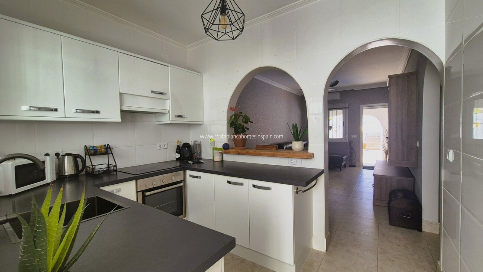 Sale - Semi - Detached Villa - Villamartin - Costa Blanca
