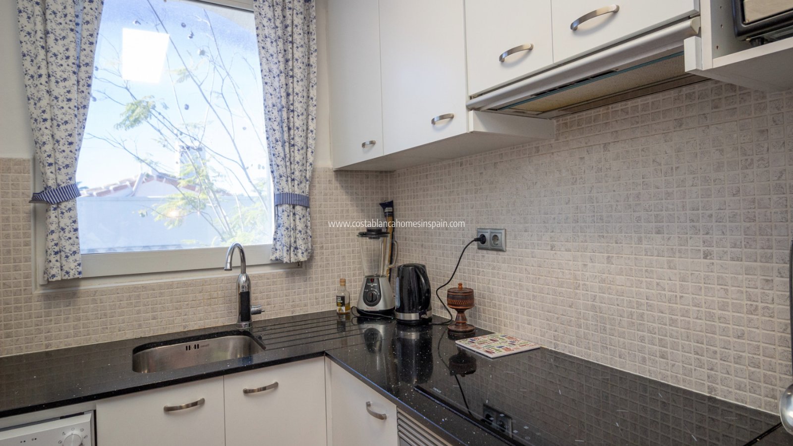 Sale - Semi - Detached Villa - Villamartin - Fortuna