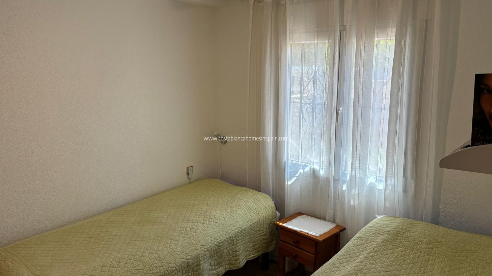 Sale - Semi - Detached Villa - Villamartin