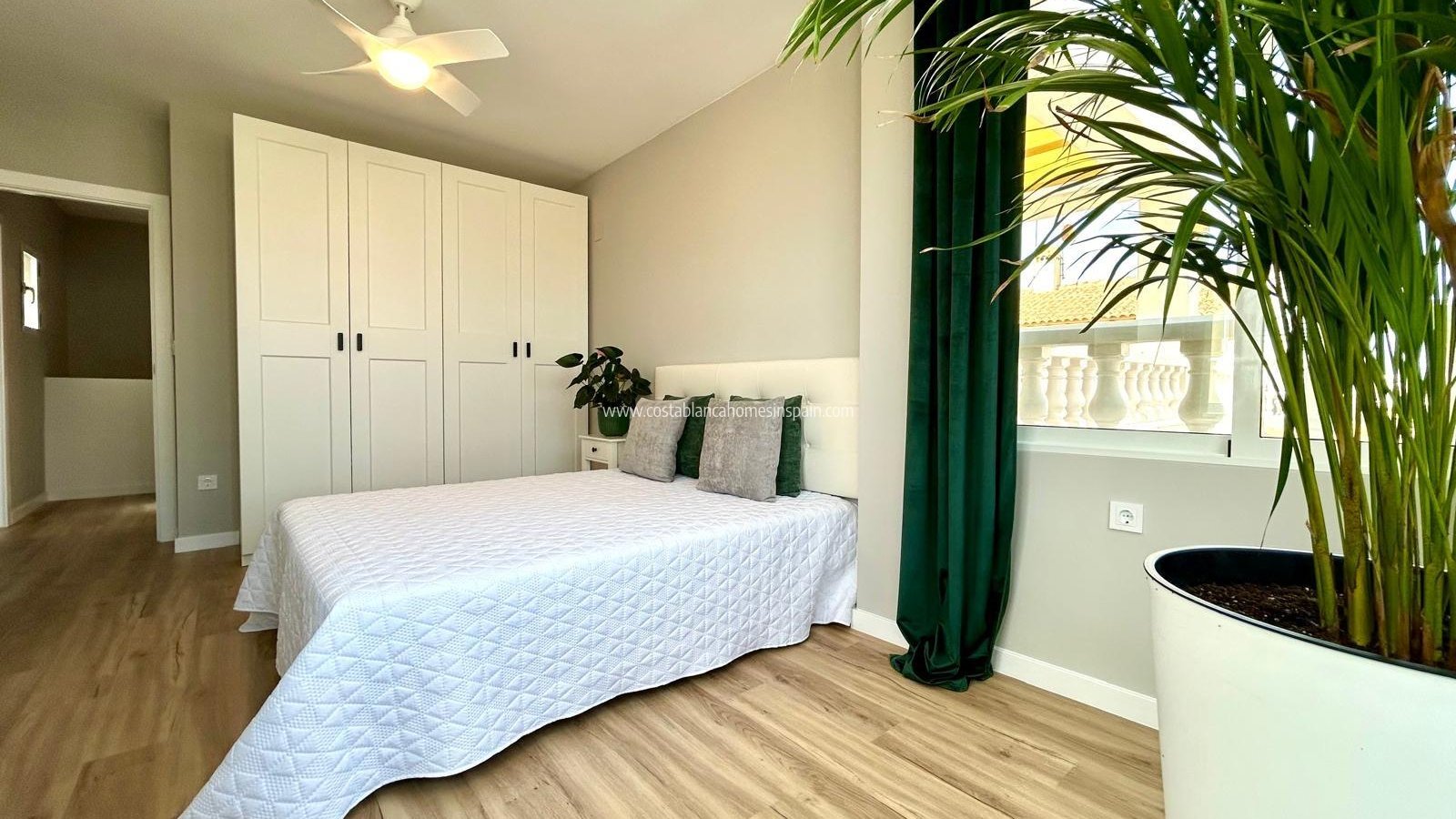 Sale - Townhouse - Los Altos