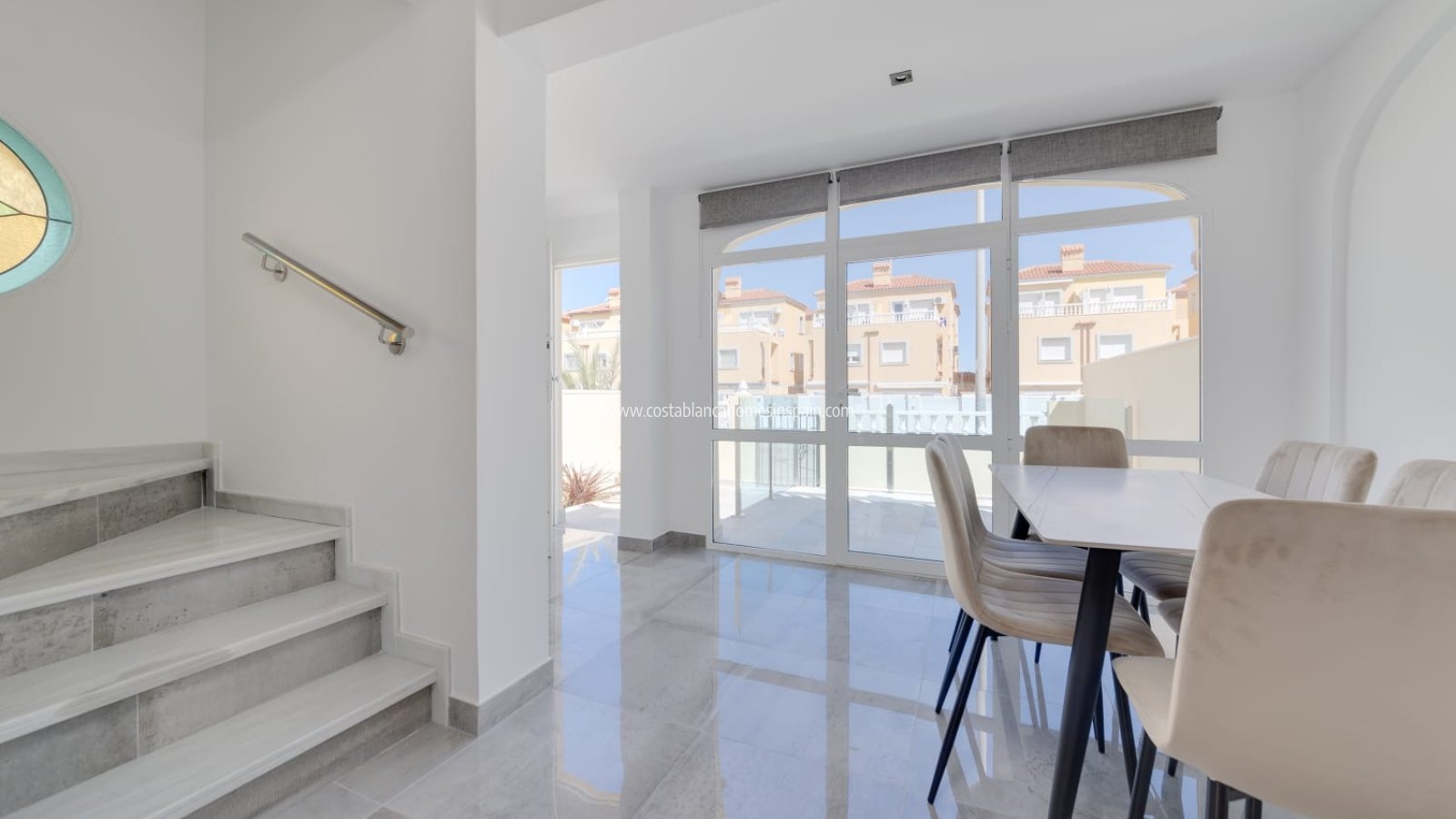 Sale - Townhouse - Orihuela Costa - La Zenia