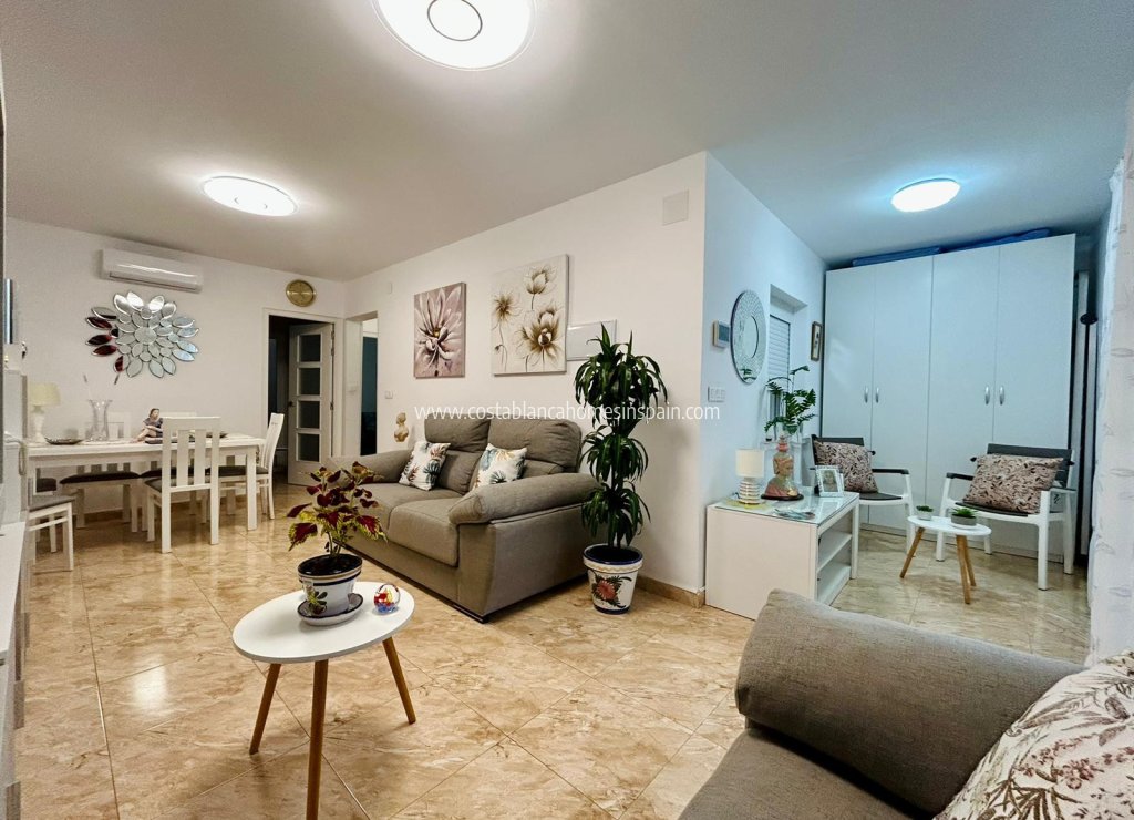 Sale - Townhouse - Torrevieja - Urbanización San Luis