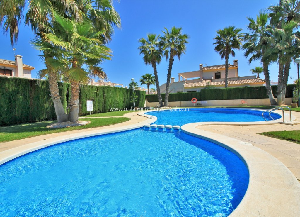 Sale - Townhouse - Villamartin - Pau 8