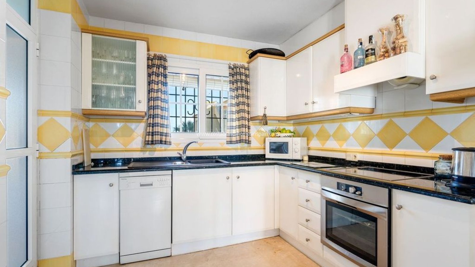 Sale - Townhouse - Villamartin