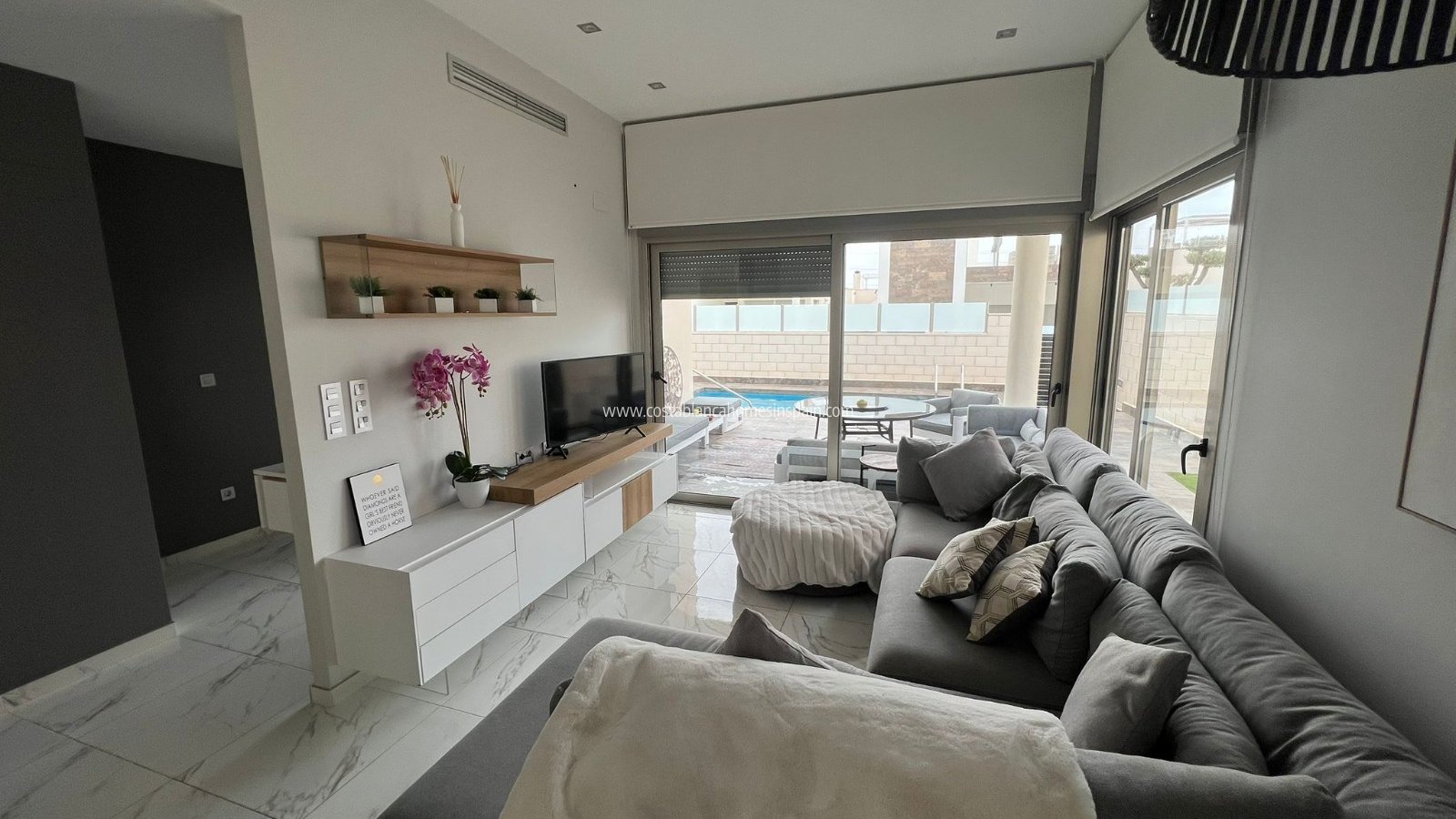 Sale -  - Villamartin