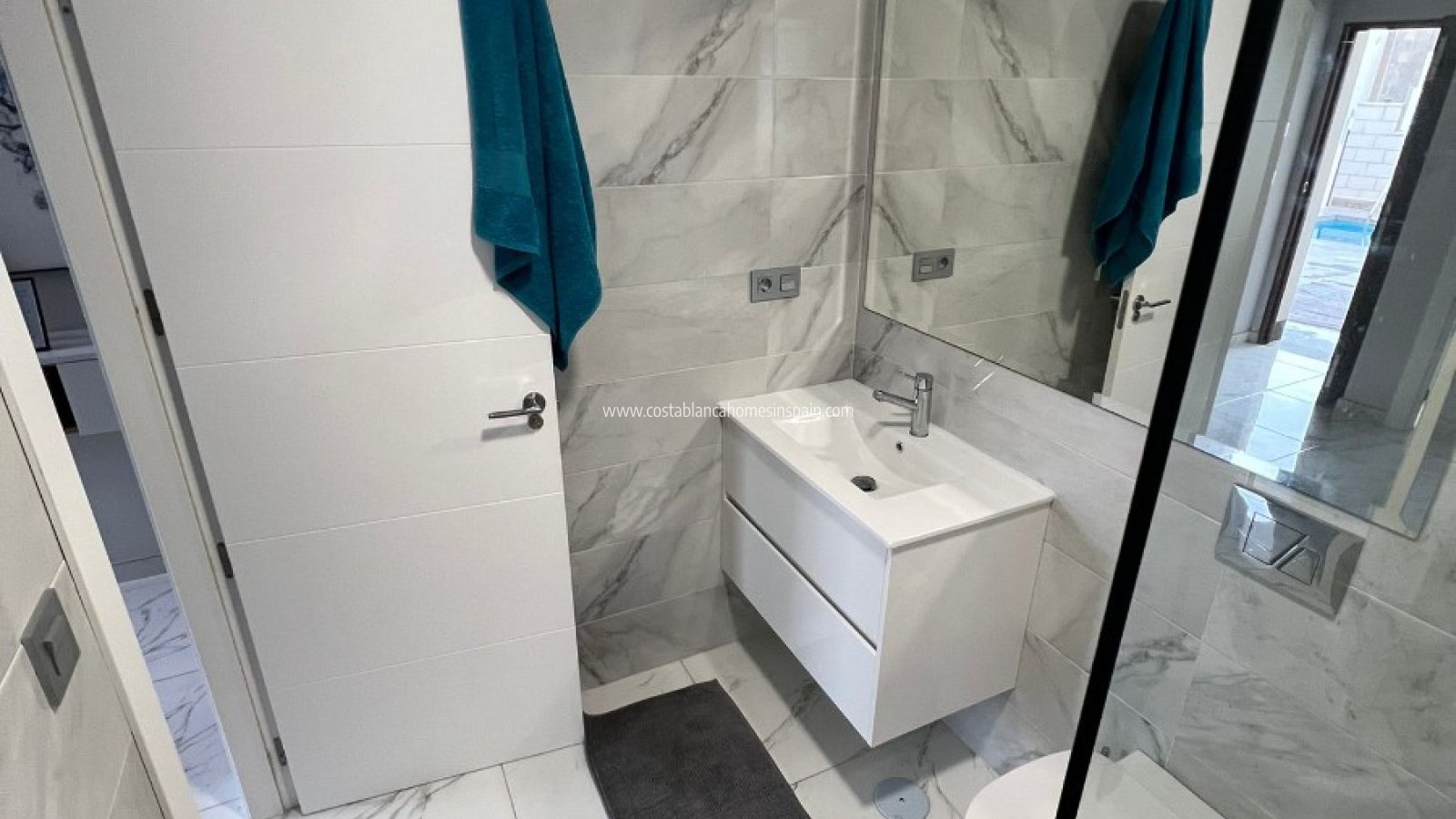 Sale -  - Villamartin