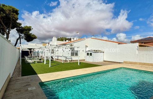 Semi - Detached Villa - Használt - Torrevieja - Torretas