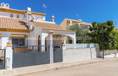 Semi - Detached Villa - Revente - La Zenia - La Zenia