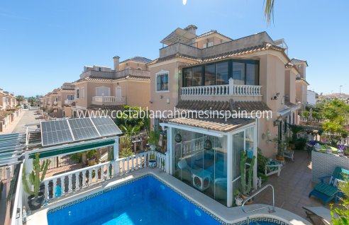 Semi - Detached Villa - Sale - La Zenia - La Zenia