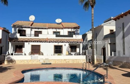 Semi - Detached Villa - Sale - Villamartin - Villamartin