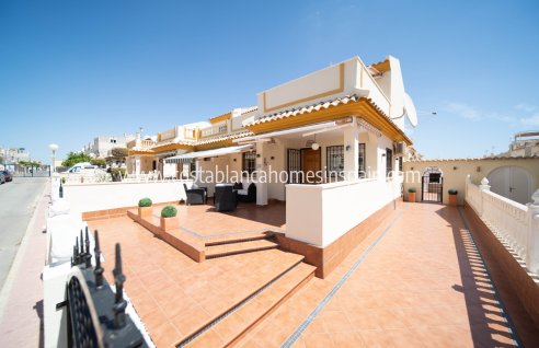 Semi - Detached Villa - Venta - Playa Flamenca - 1055DT