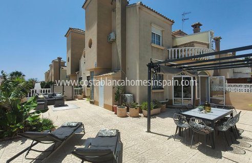 Semi - Detached Villa - Venta - Playa Flamenca - Costa Blanca South