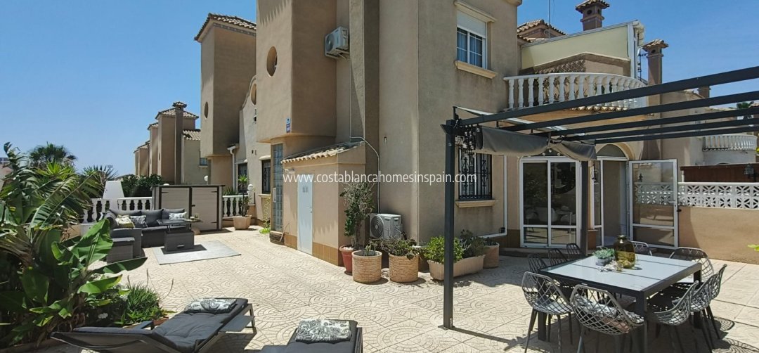 Semi - Detached Villa - Venta - Playa Flamenca - Costa Blanca South