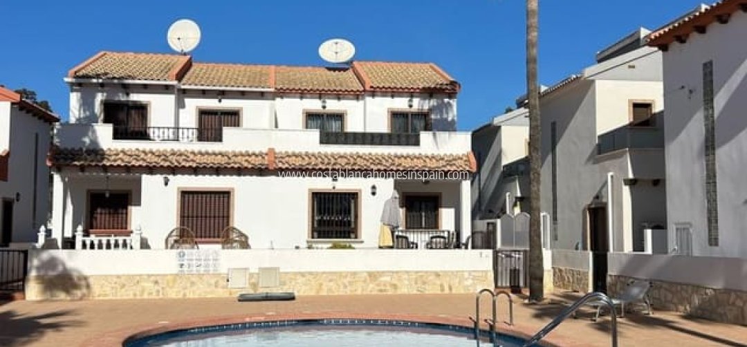 Semi - Detached Villa - Venta - Villamartin - Villamartin