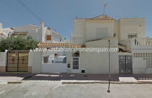 - TOWNHOUSE - Resale - Torrevieja - Torrevieja