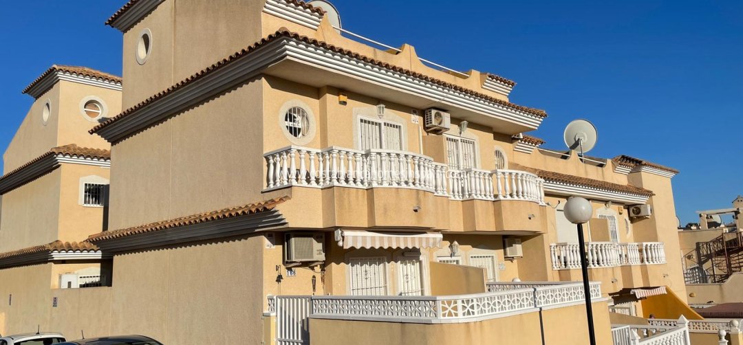 Townhouse - Sale - Villamartin - Villamartin