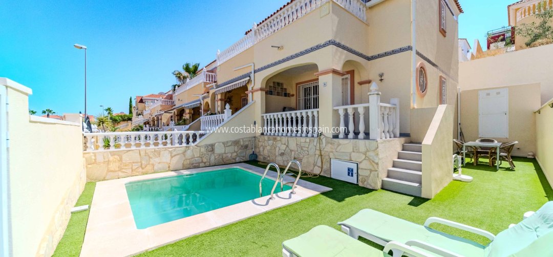 Townhouse - Venta - Villamartin - Villamartin