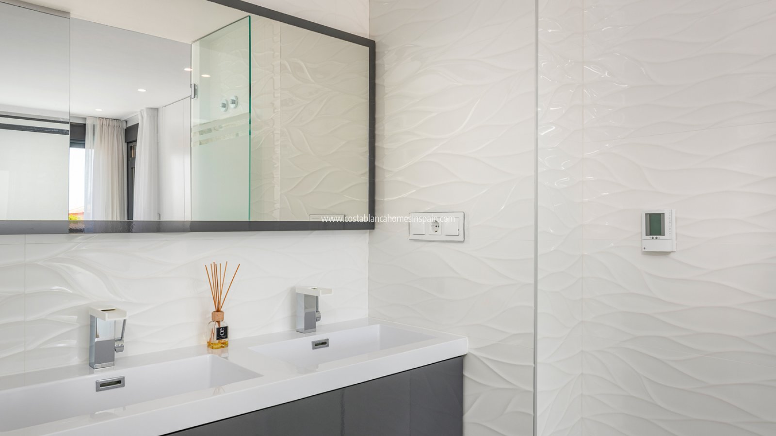 Új építésű - Detached Villa - 