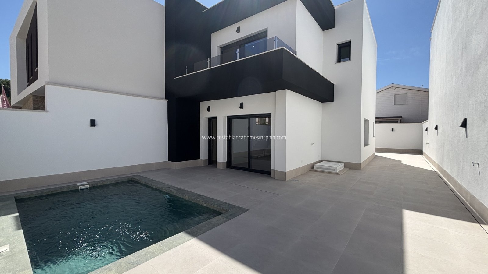 Új építésű - Detached Villa - 