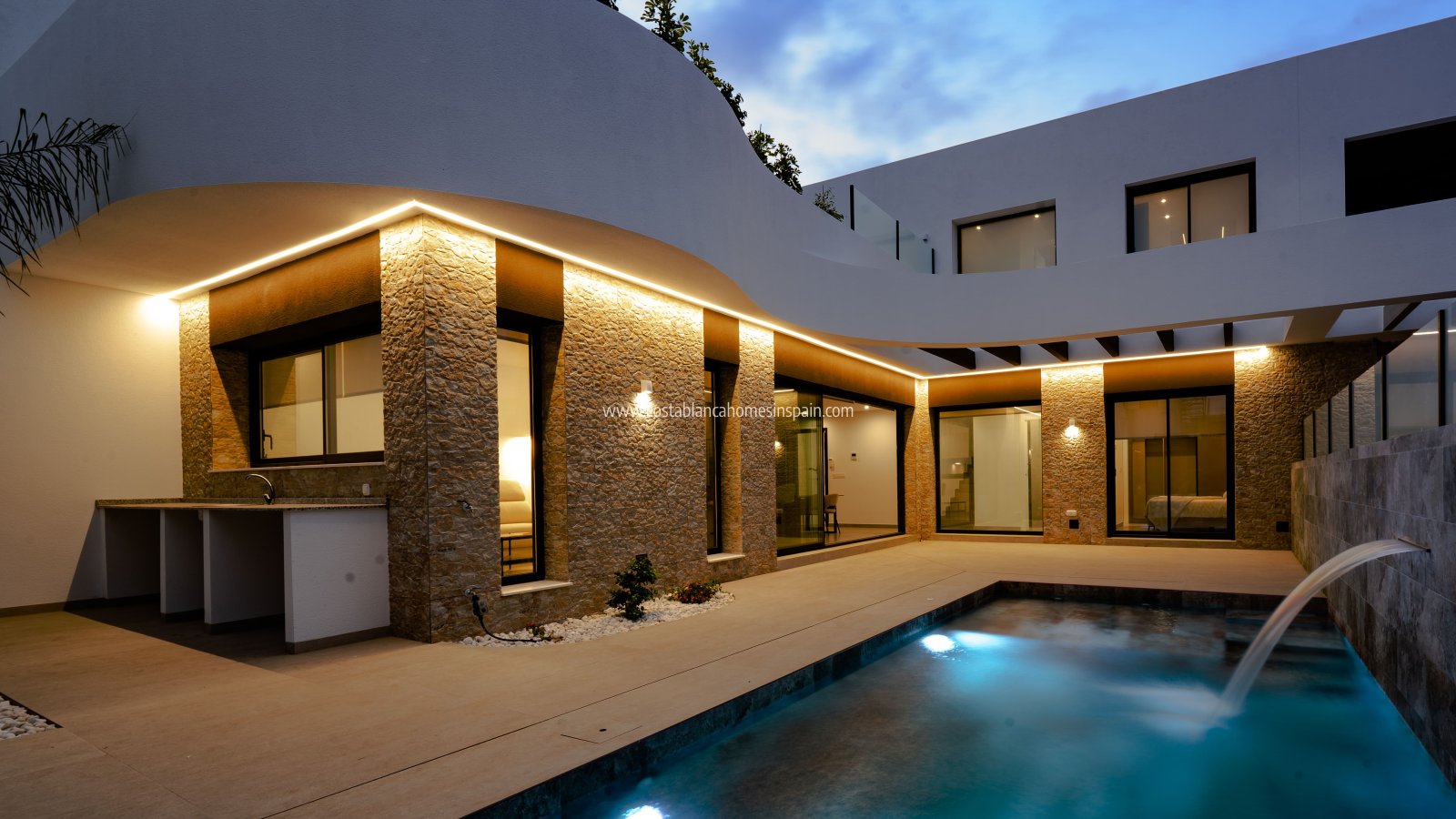 Új építésű - Detached Villa - 
