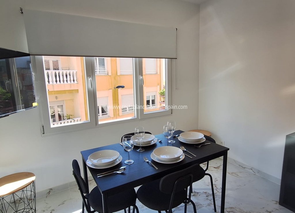 Venta - Apartment - Torrevieja - Center