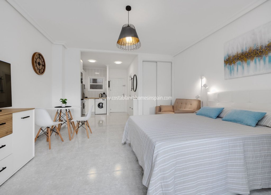 Venta - Apartment - Torrevieja - Playa del Cura