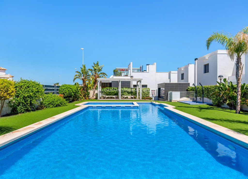 Venta - Apartment - Villamartin