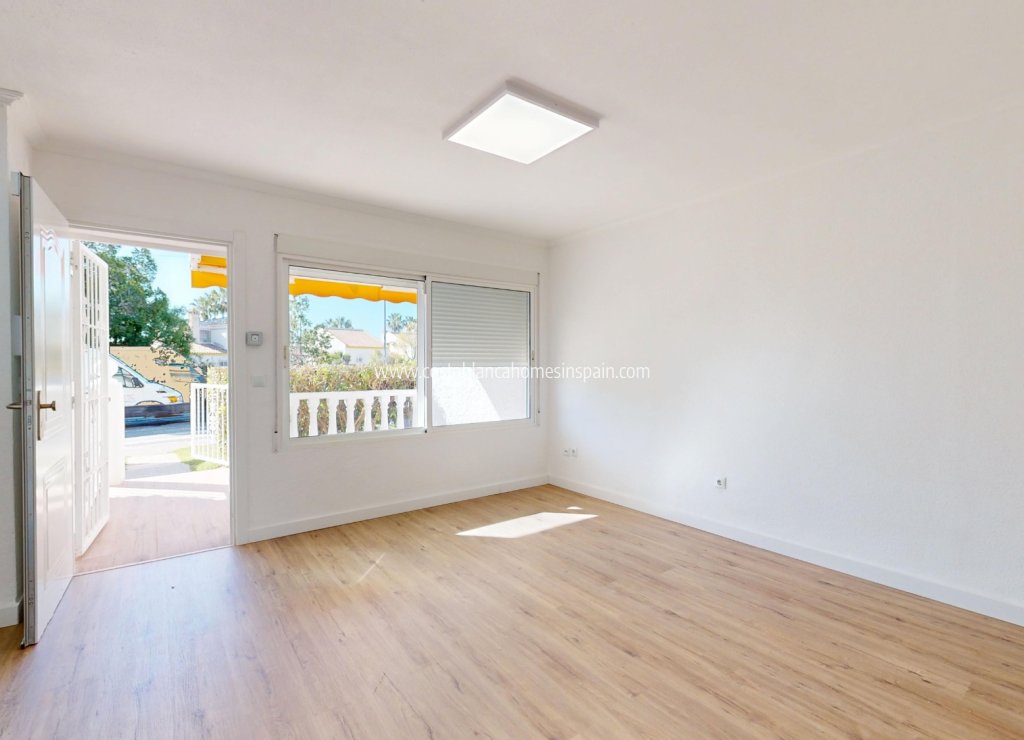 Venta - Bungalow - Orihuela - Villamartin